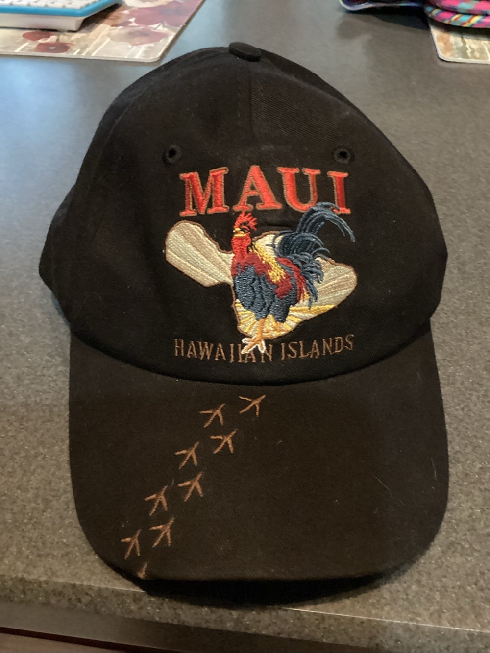 Hawaiian Islands Black Baseball Cap with Rooster Embroidery